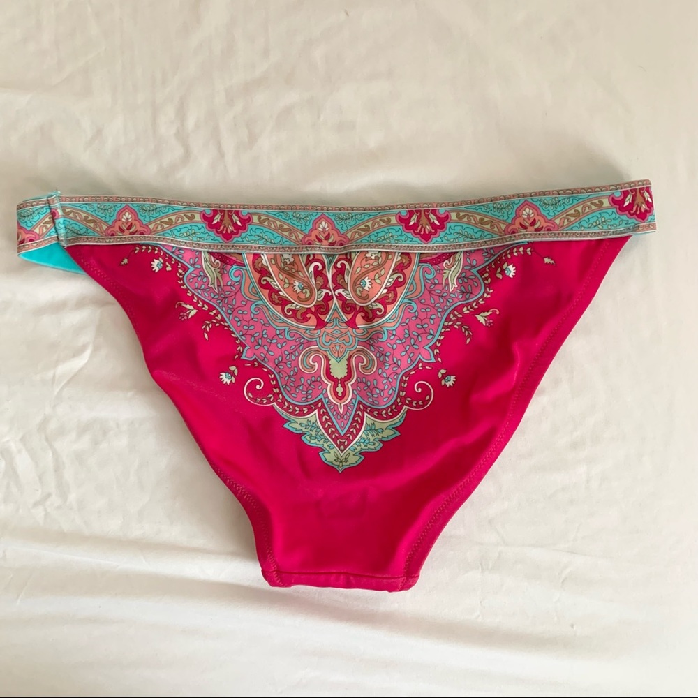VS Swim Suit - Picture 4 of 5